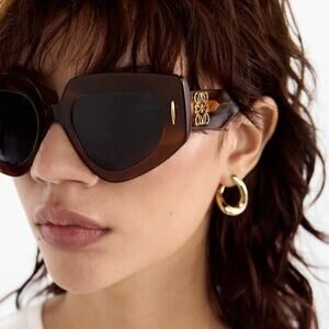 NEW!!! LOEWE Sunglasses LW40155I 53V Authentic